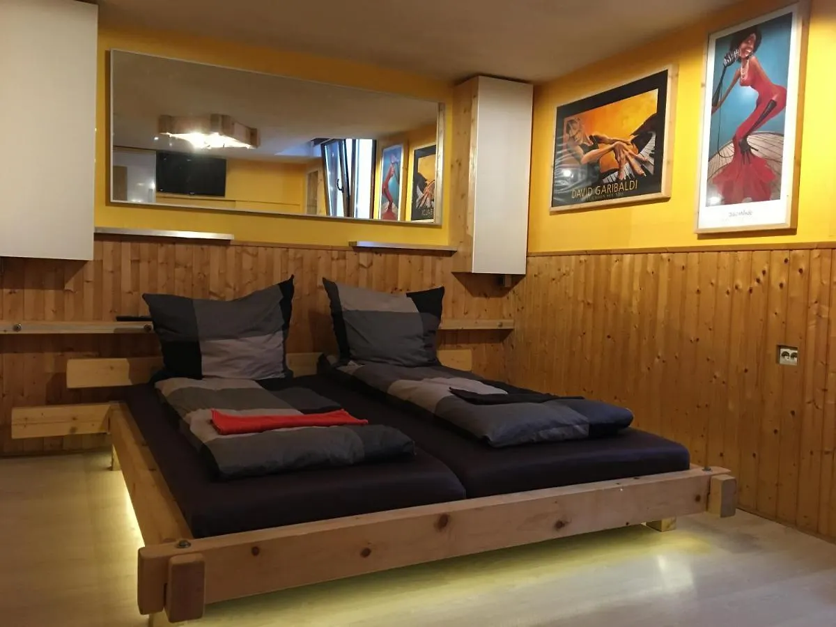 Direkt Am Main Villa Karlstadt Holiday home
