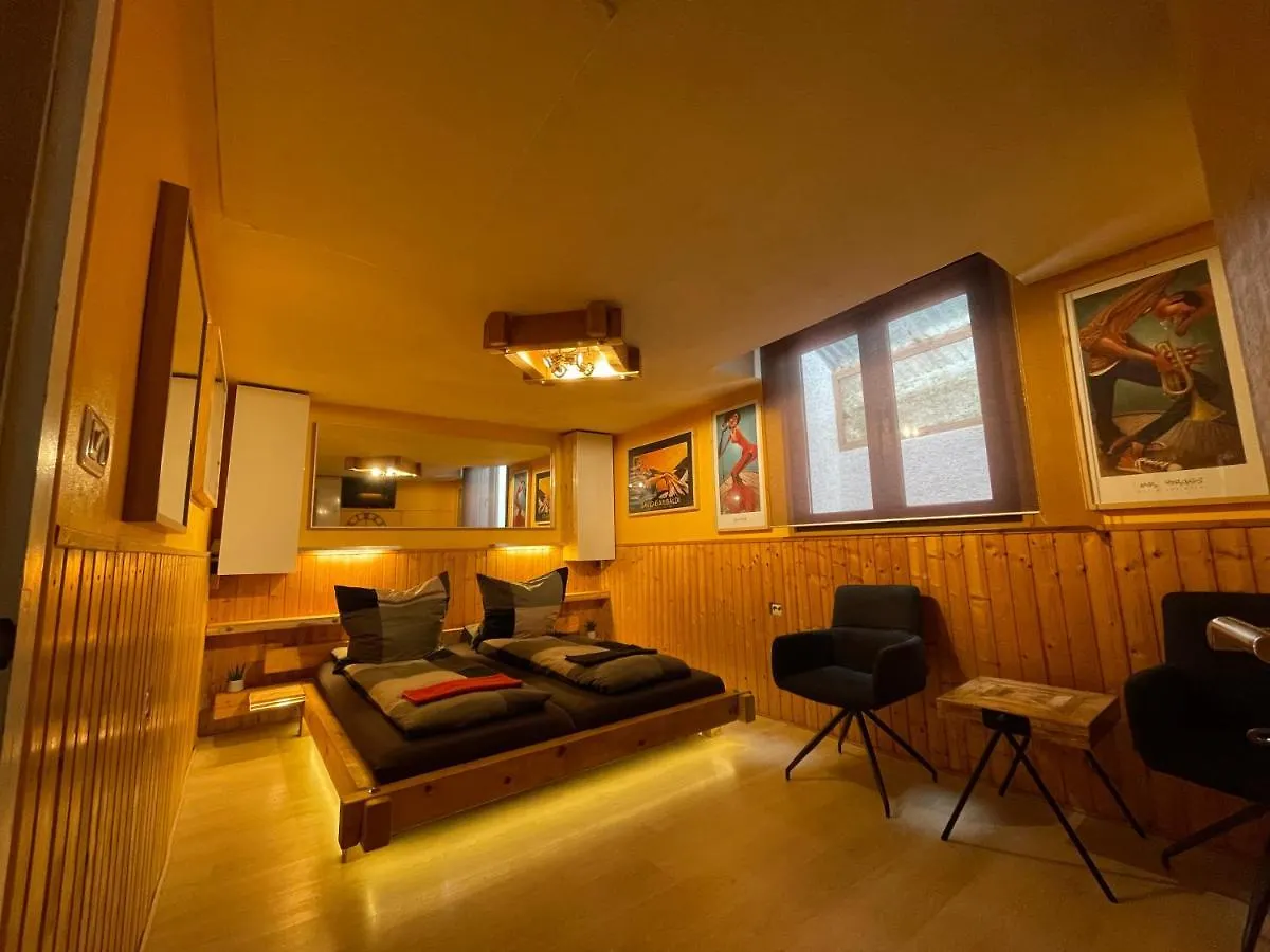 Direkt Am Main Villa Karlstadt 0*,