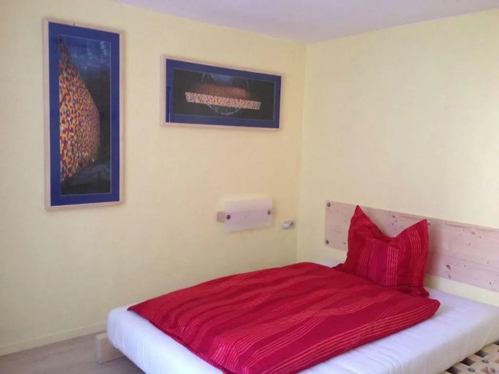 Holiday home Direkt Am Main Villa Karlstadt